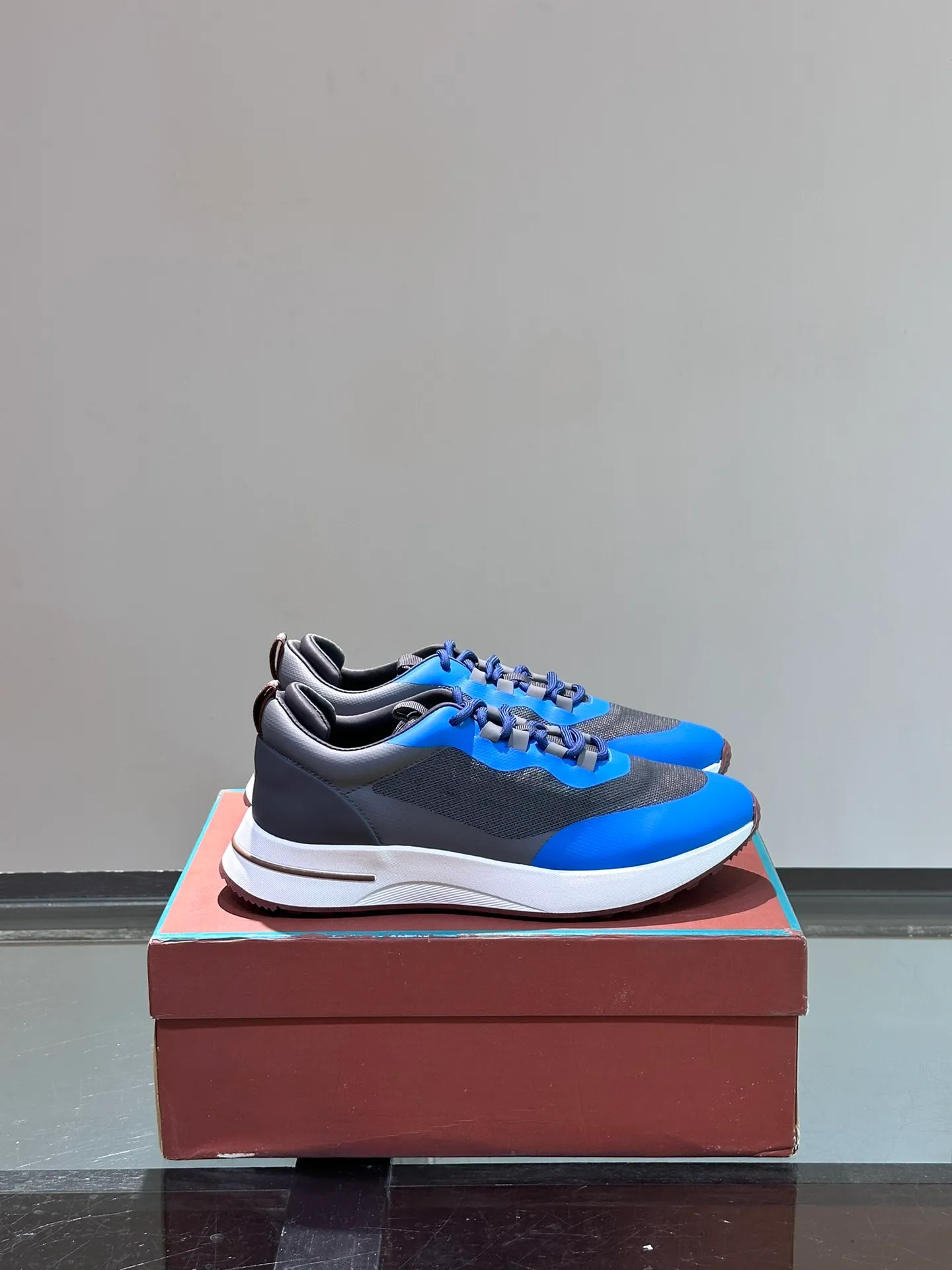 Men's Men's Shoes 💰p560 "Loro Men's Shoes 💰piana" niche Loro classic jogging shoes, men's lace-up casual shoes and sneakers, high-quality lightweight and comfortable fabrics, suitable for outdoor leisure, the color scheme is young and energetic, and it looks great with sportswear or casual suits! Size: 39-45 (46 customized)